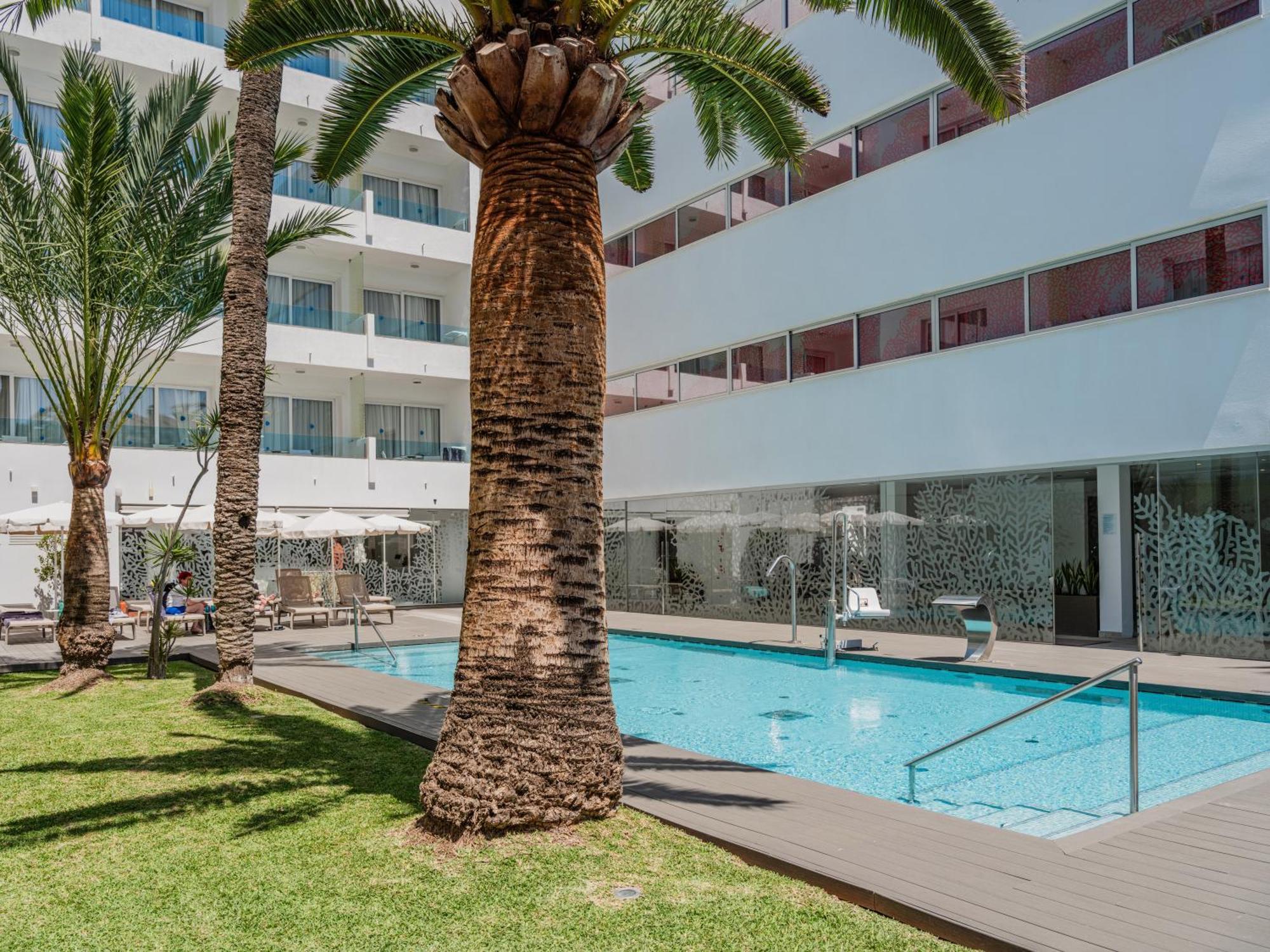 The Sea Hotel By Grupotel - Adults Only Кан Пикафорт Екстериор снимка