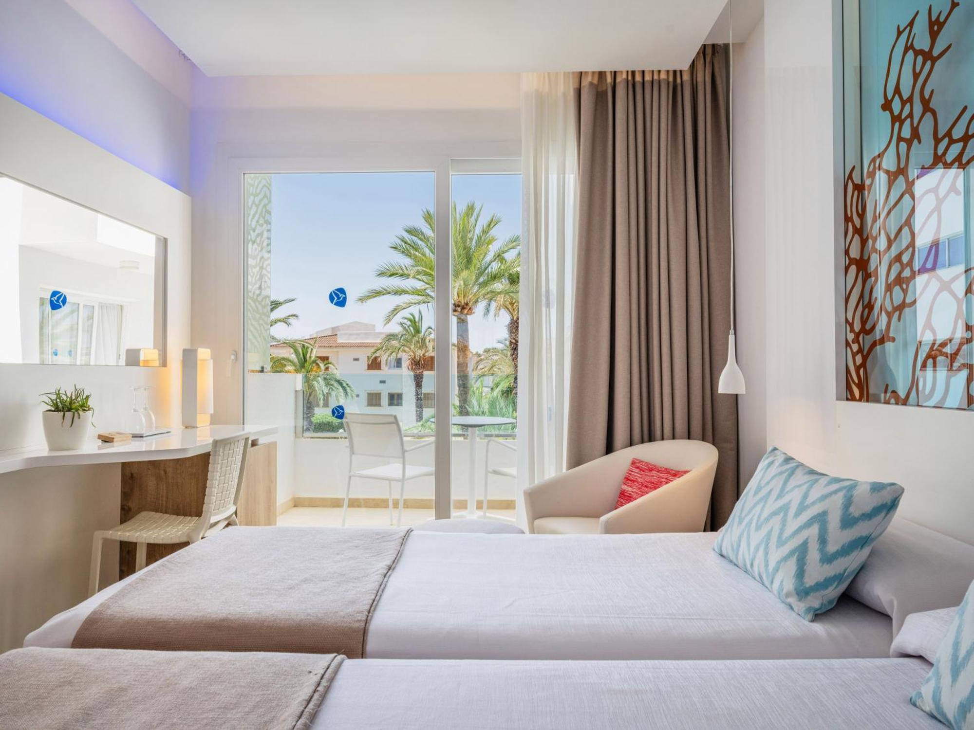 The Sea Hotel By Grupotel - Adults Only Кан Пикафорт Екстериор снимка